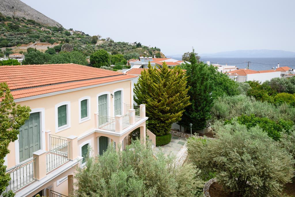 Kyveli Hotel Apartments Vrontádos Екстериор снимка