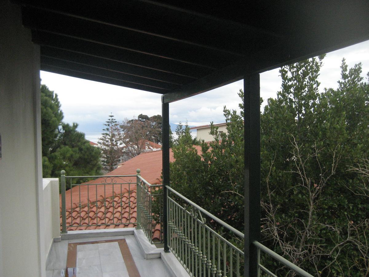 Kyveli Hotel Apartments Vrontádos Екстериор снимка