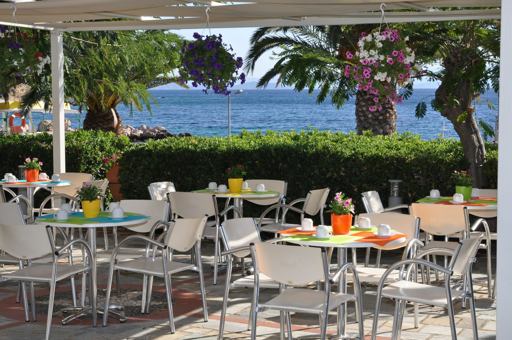 Kyveli Hotel Apartments Vrontádos Екстериор снимка